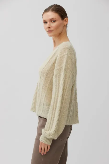 Pulover verde deschis din tricot liber cu lână de alpaca Pulover verde deschis din tricot liber cu lână de alpaca