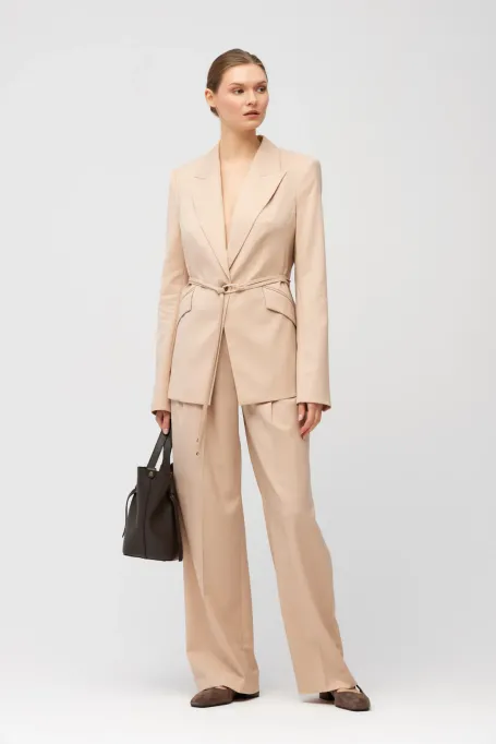 Jacheta roz pudrat din lana virgina