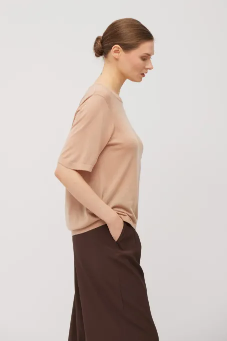 Tricou roz pudrat din cașmir și lyocell