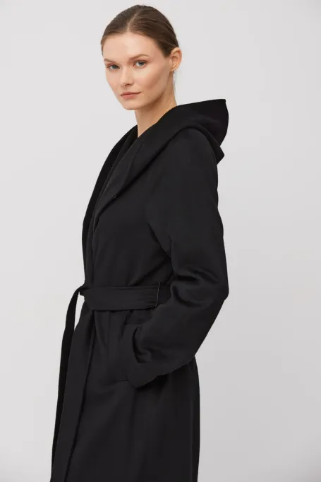 Palton negru de cașmir cu glugă