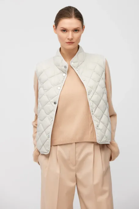 Vestă scurtă de puf bej