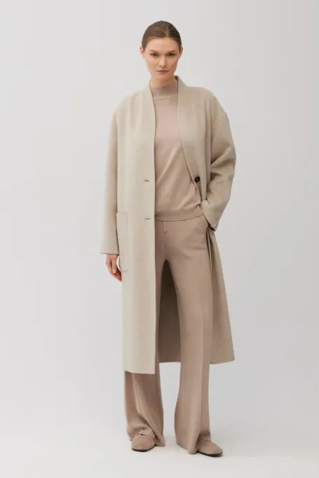 Palton dublu bej din lână și mătase