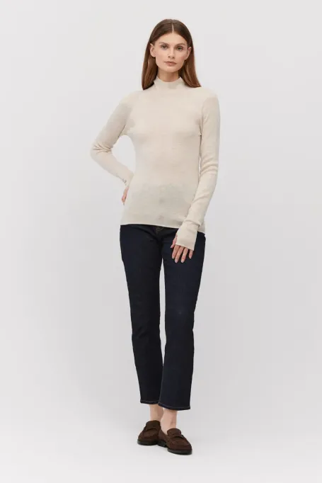 Pulpetă bej din lână merinos