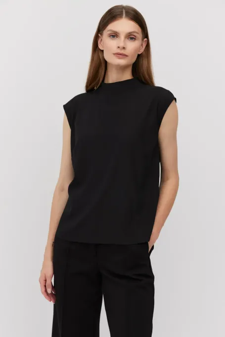 Bluză de mătase neagră cu mâneci scurte