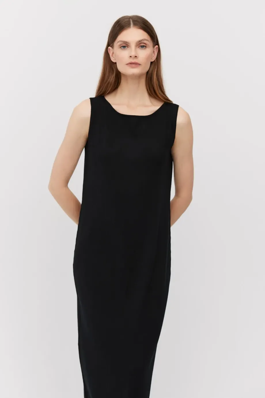 Rochie midi neagră din lână merinos Rochie midi neagră din lână merinos