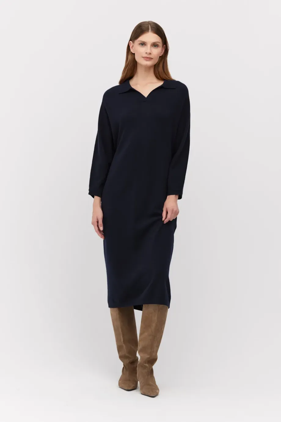 Rochie polo bleumarin din cașmir și lână merinos Rochie polo bleumarin din cașmir și lână merinos
