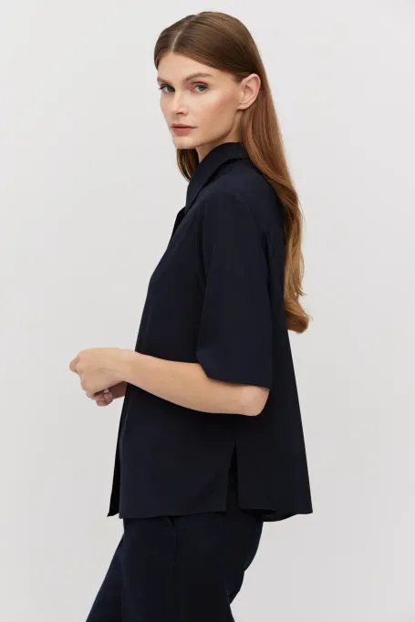 Cămașă de mătase bleumarin cu mâneci scurte