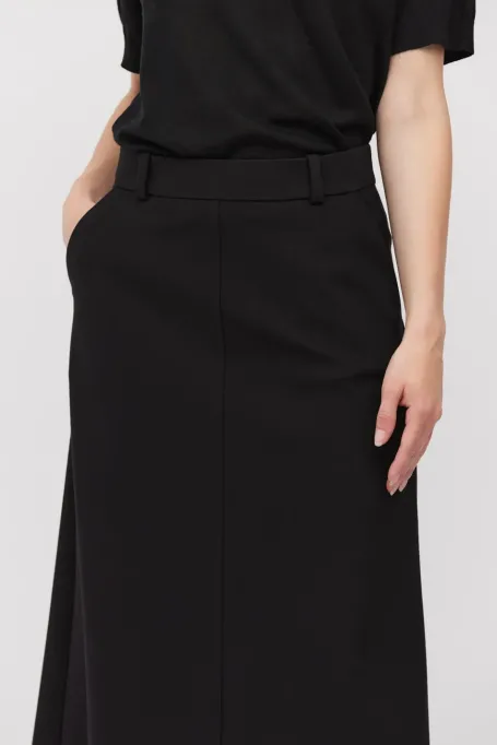 Fustă midi neagră trapez