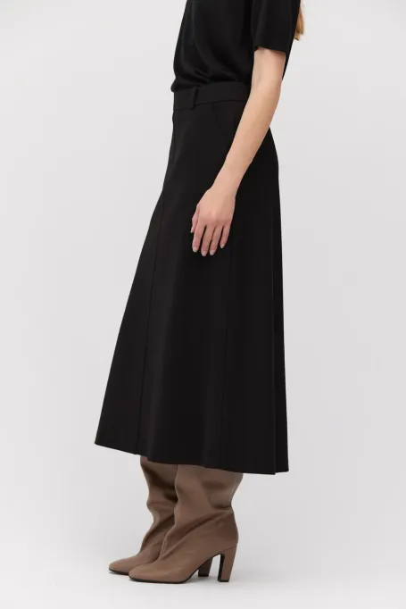 Fustă midi neagră trapez