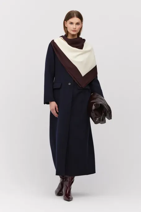 Palton lung bleumarin cu un singur rând de nasturi, dublu stratificat