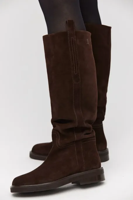 Cizme din piele întoarsă maro