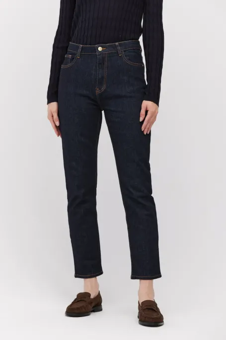 Blugi bleumarin cu croială dreaptă
