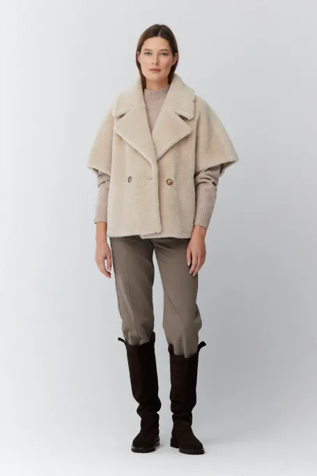 Jachetă bej din lână cu model ursuleț de pluș