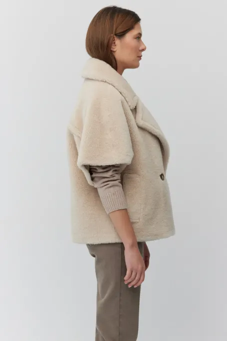 Jachetă bej din lână cu model ursuleț de pluș