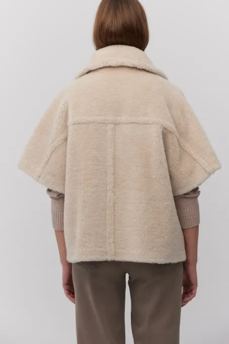 Jachetă bej din lână cu model ursuleț de pluș