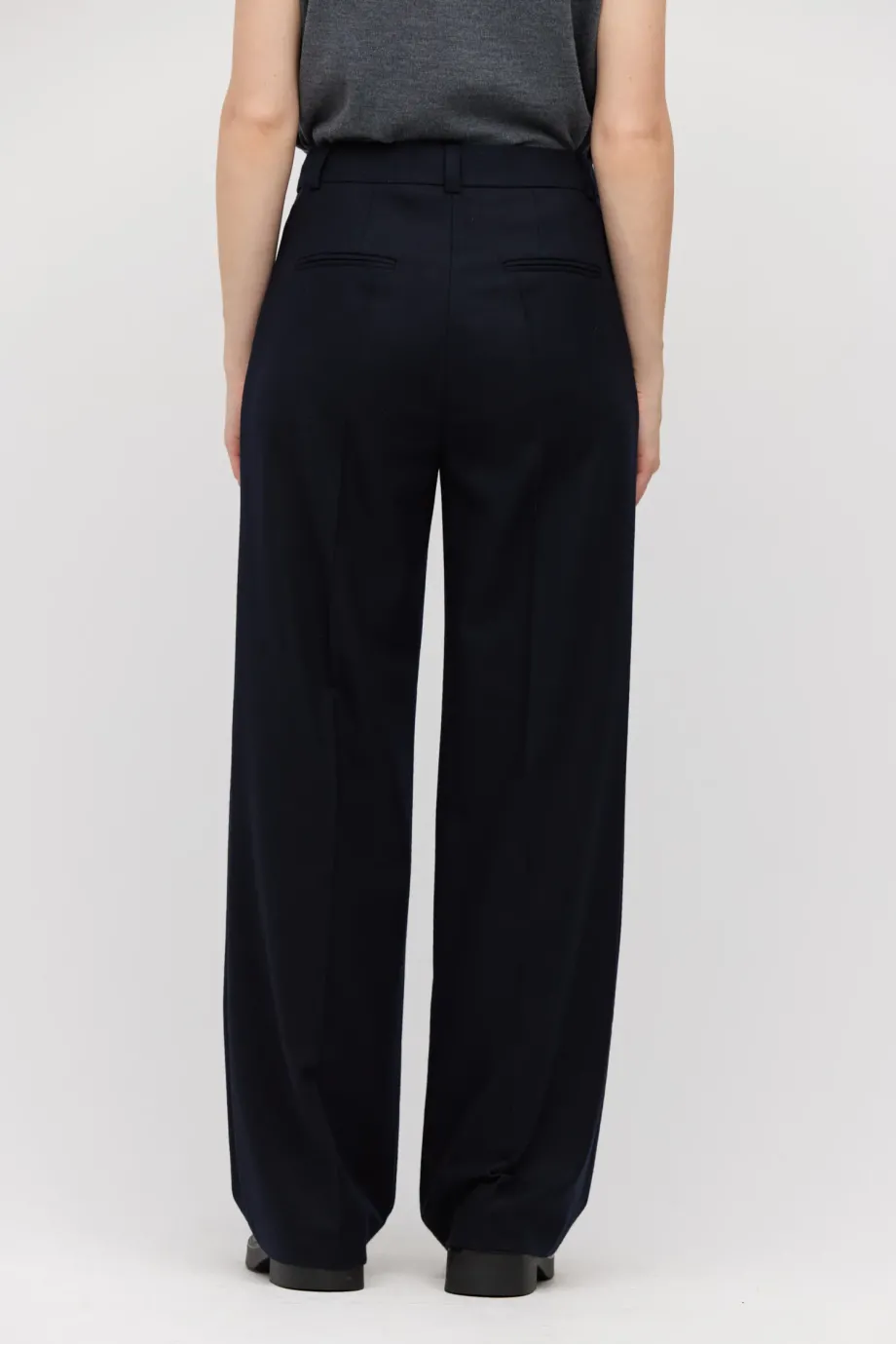 Pantaloni de costum bleumarin cu cașmir Pantaloni de costum bleumarin cu cașmir