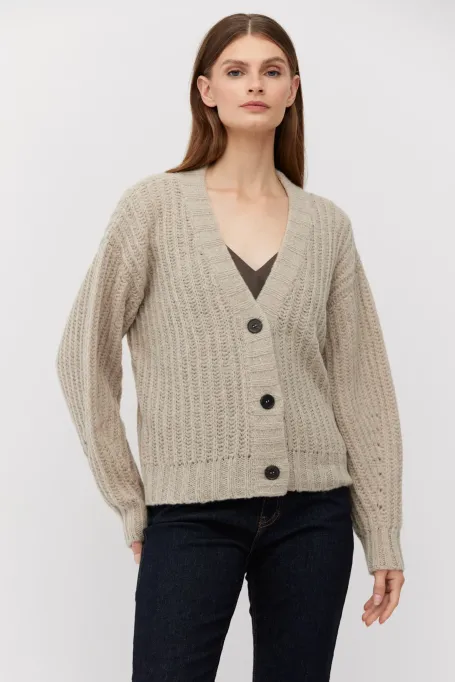 Cardigan din alpaca pentru bebeluși