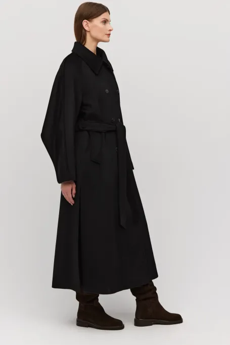 Palton negru cu curea, din amestec de mătase și cașmir