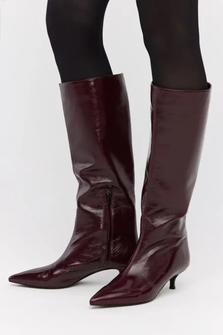 Cizme cu toc mijlociu din piele vinete