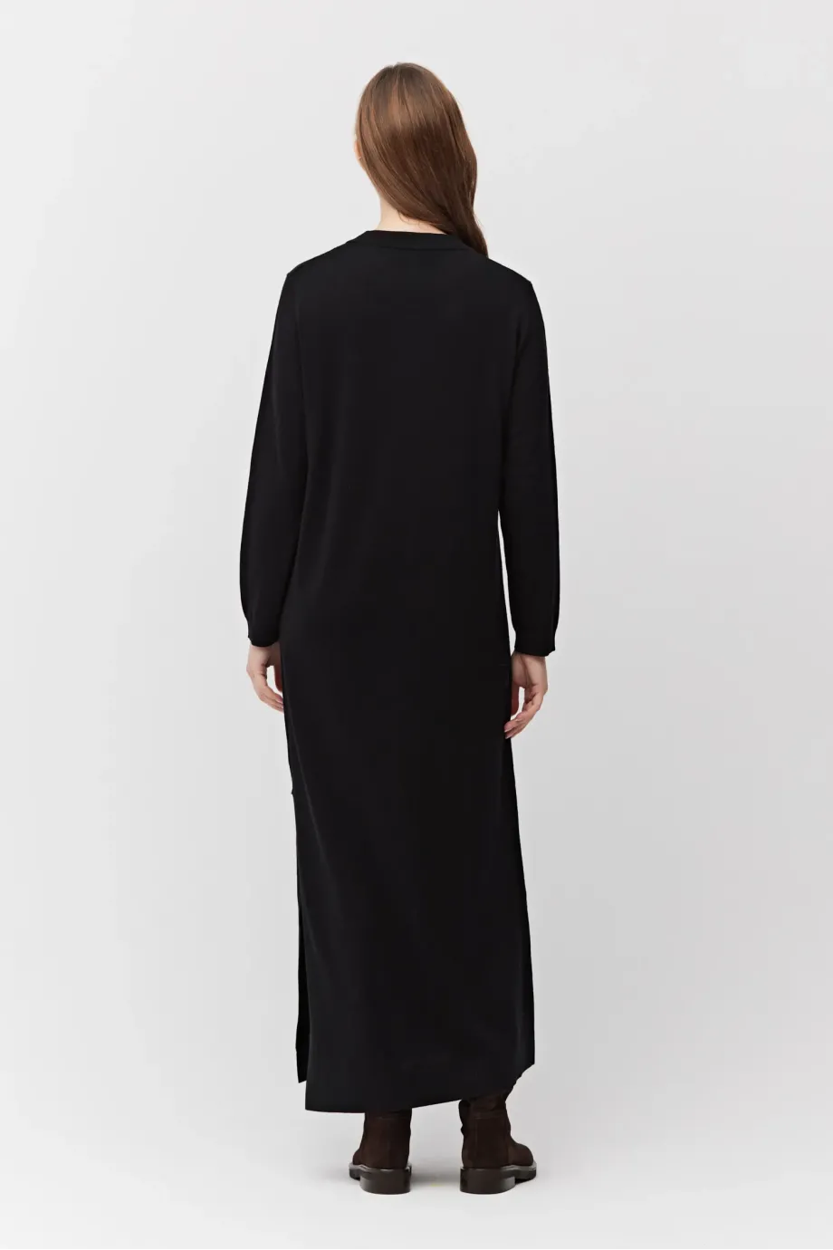 Rochie neagră din lână merinos Rochie neagră din lână merinos