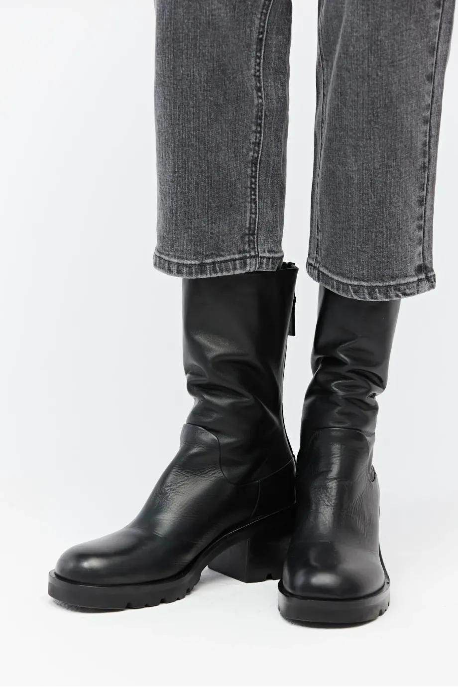 Botine negre din piele Botine negre din piele