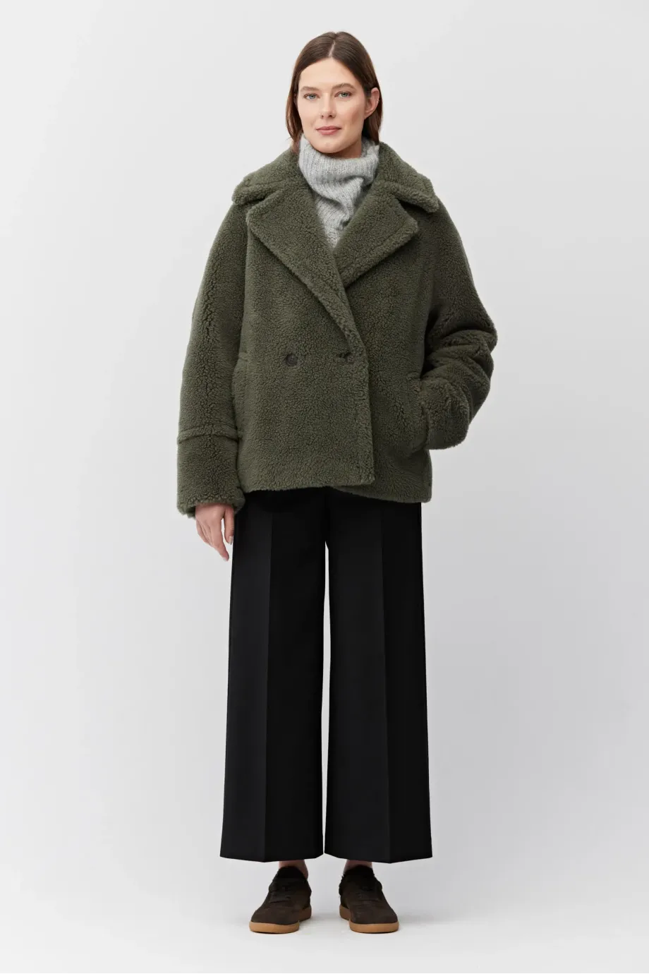Pantaloni culotte negri cu lână Pantaloni culotte negri cu lână