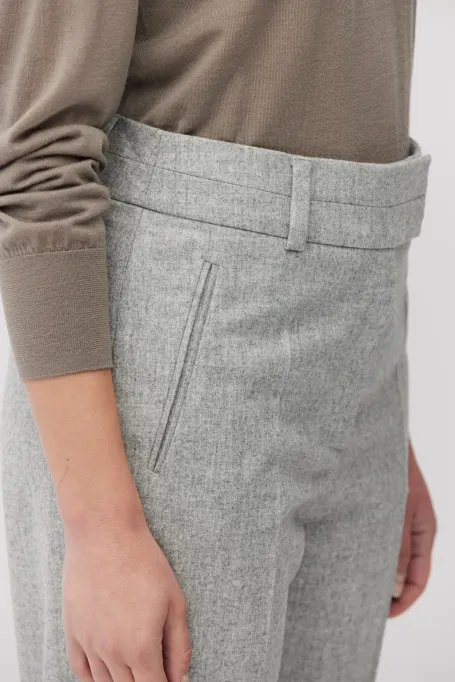 Pantaloni gri de costum cu cașmir Pantaloni gri de costum cu cașmir