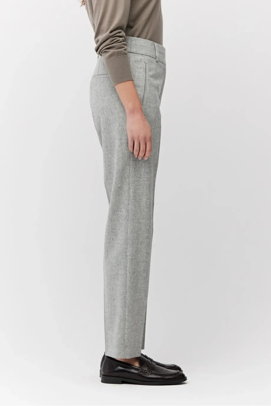 Pantaloni gri de costum cu cașmir Pantaloni gri de costum cu cașmir