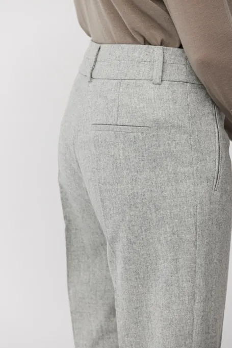 Pantaloni gri de costum cu cașmir Pantaloni gri de costum cu cașmir