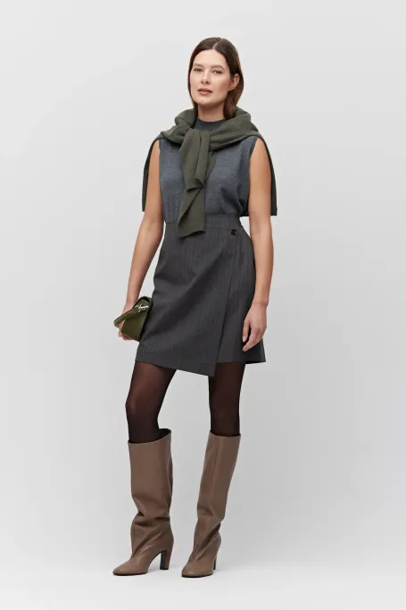 Fustă mini de tenis din lână gri