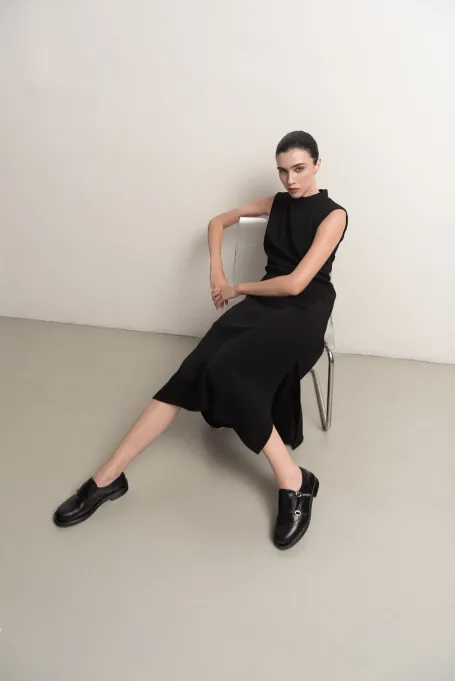 Pantofi casual negri din piele cu catarame - Patrizia Aryton