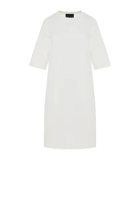 Rochie albă lejeră din tricot