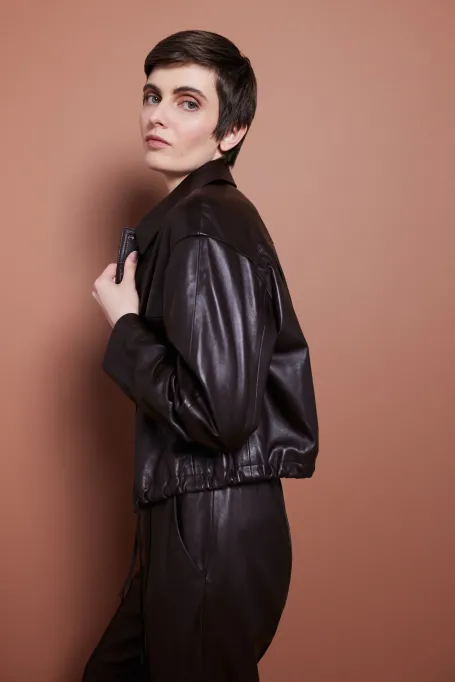 Jachetă scurtă maro din piele - Patrizia Aryton