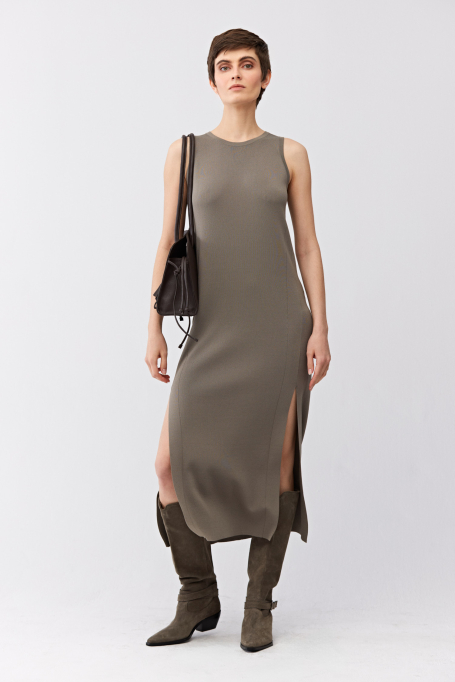 Rochie midi verde din tricot