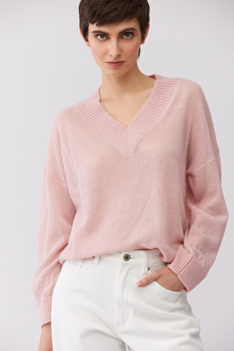 Pulover roz deschis din baby suri alpaca