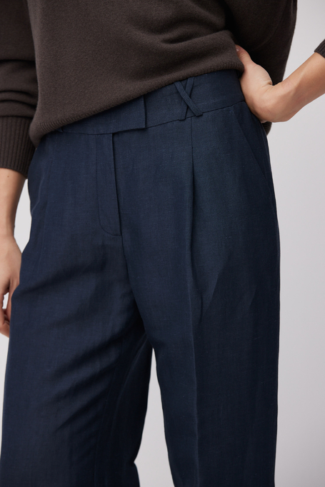 Pantaloni bleumarin de costum din lână și in