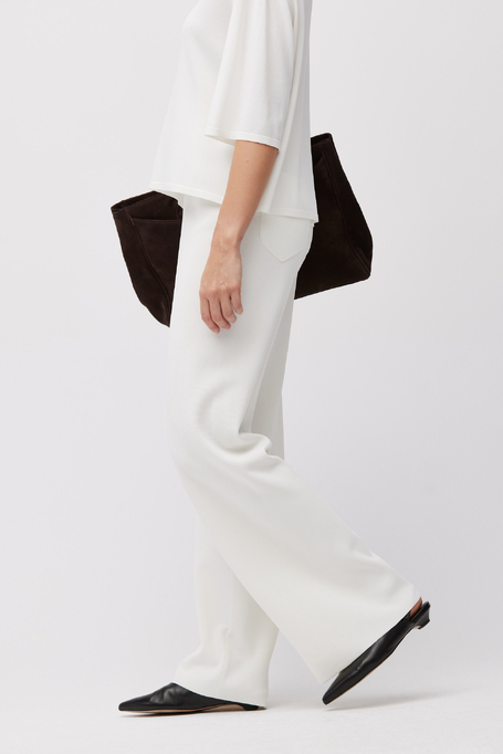 Pantaloni albi largi din tricot