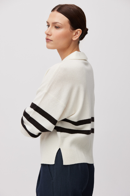 Bluză albă în dungi din lână merinos