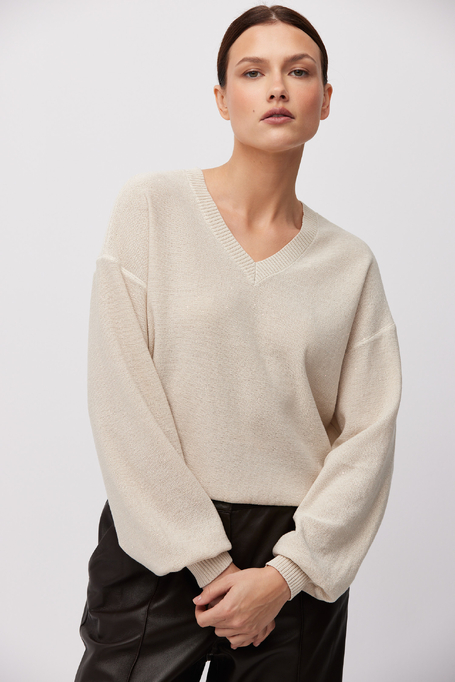 Bluză cu decolteu în V din mătase și lyocell