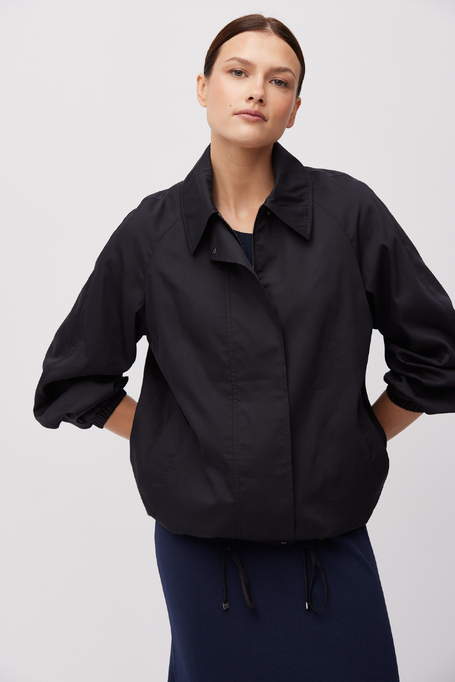 Jachetă bomber neagră cu mătase