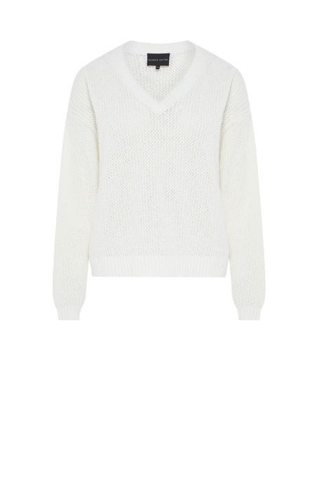 Pulover alb ajurat cu decolteu în V alb