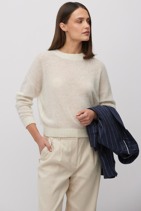 Pulover alb cu lână baby suri alpaca alb