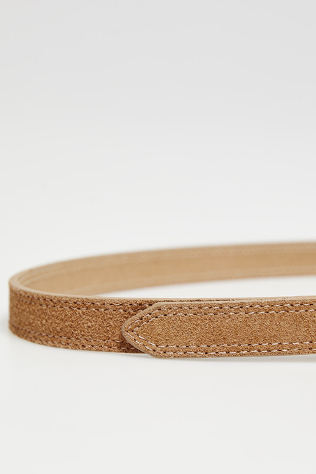 Curea din piele întoarsă