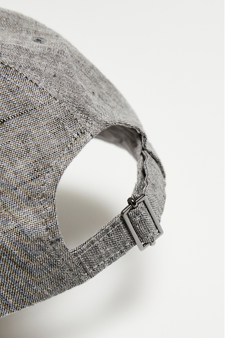 Șapcă gri din in cu cozoroc