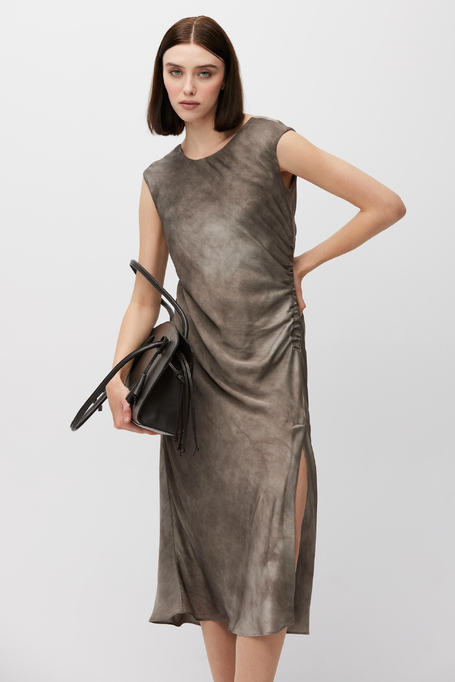 Rochie midi din mătase cu șliț