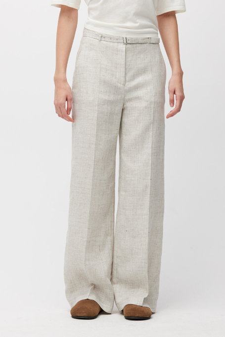 Pantaloni bej largi pentru costum