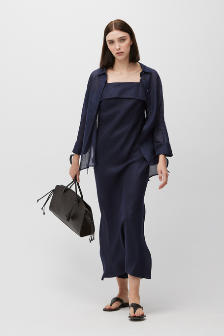 Rochie bleumarin din in cu șlițuri laterale