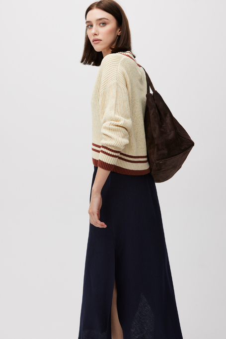 Pulover bej cu decolteu în V din bumbac și in