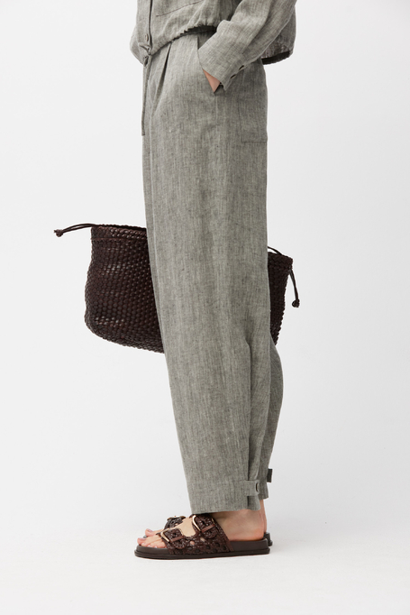 Pantaloni gri din in cu picior larg