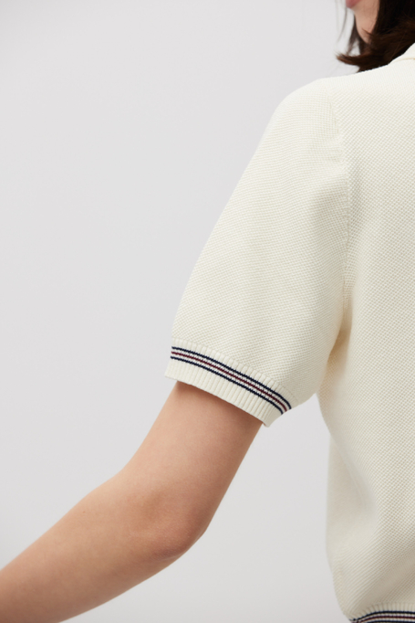 Bluză crem din bumbac cu guler polo